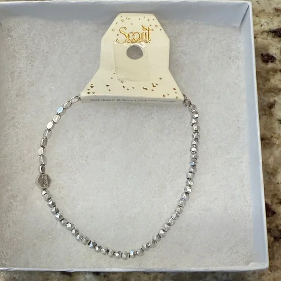 Scout Gold and Silver Beaded Stretch Bracelet Set of 4 NWT - Picture 5 of 5